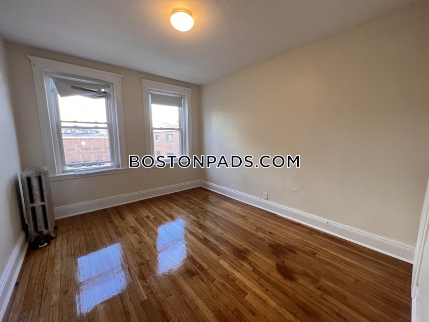 BOSTON - ALLSTON - 1 Bed, 1 Bath - Image 6