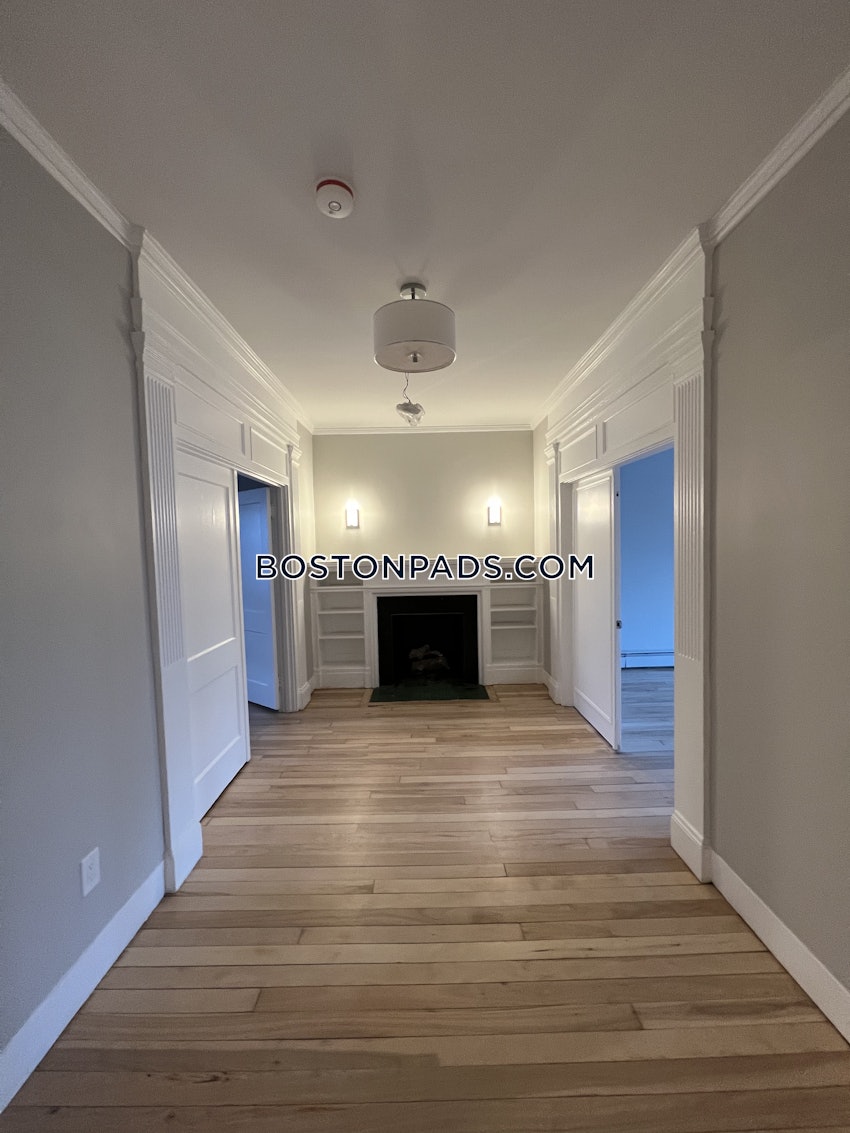 BOSTON - ALLSTON - 4 Beds, 2 Baths - Image 25