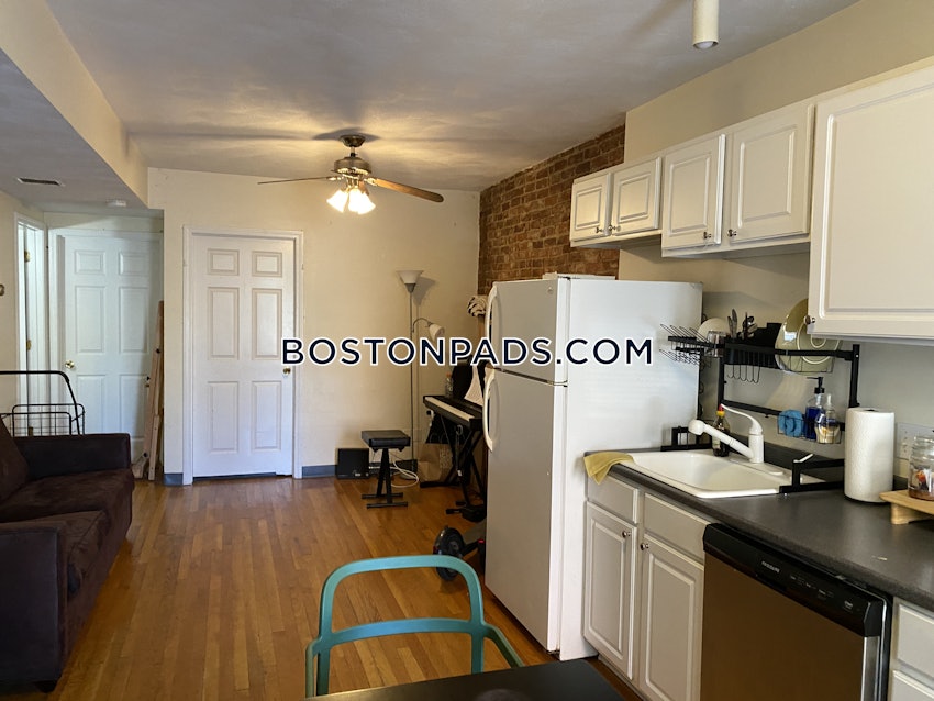 BOSTON - MISSION HILL - 2 Beds, 1 Bath - Image 1