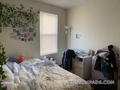 Mission Hill 3 Beds 1 Bath Boston - $4,500