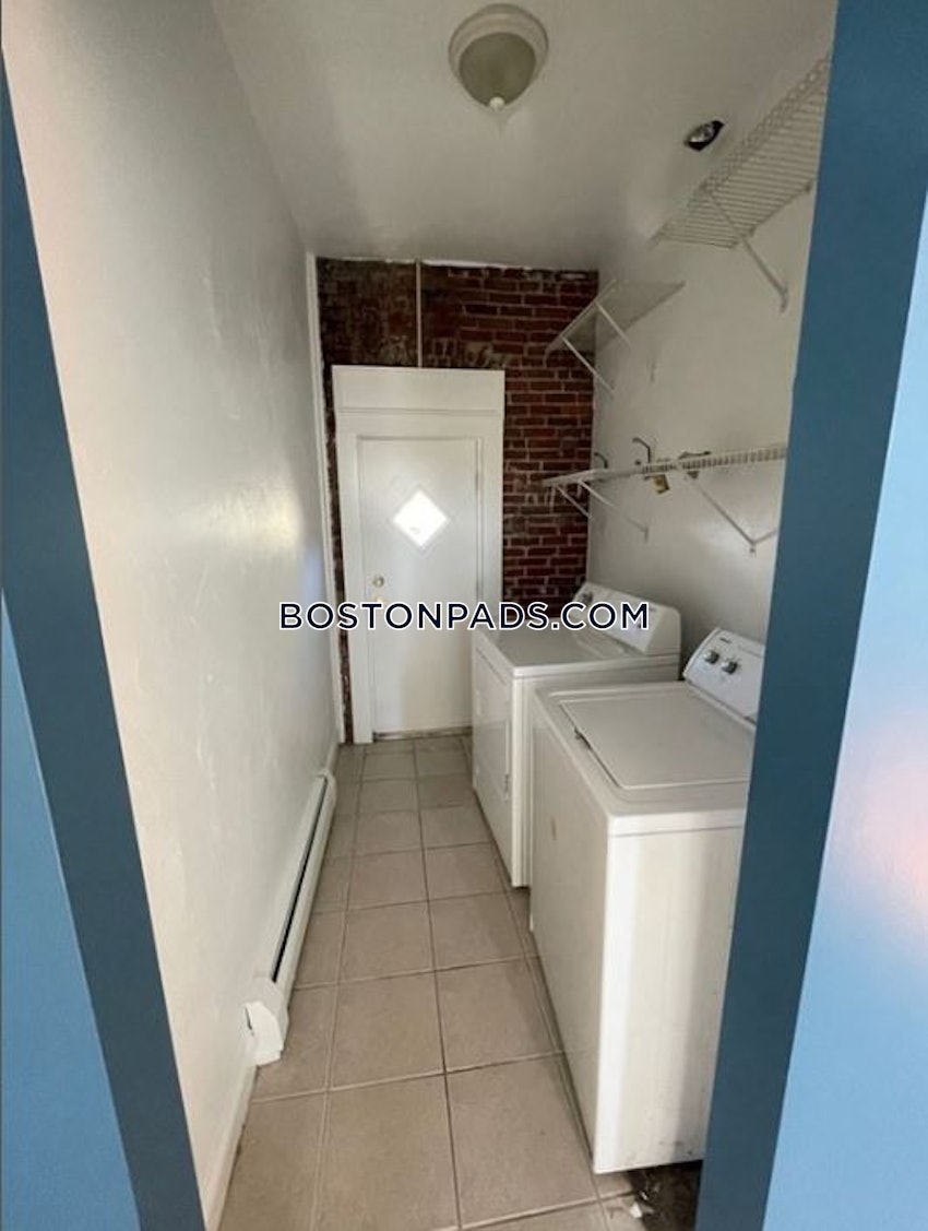 BOSTON - JAMAICA PLAIN - CENTER - 3 Beds, 1 Bath - Image 8