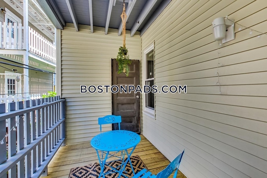 BOSTON - MISSION HILL - 5 Beds, 2 Baths - Image 39
