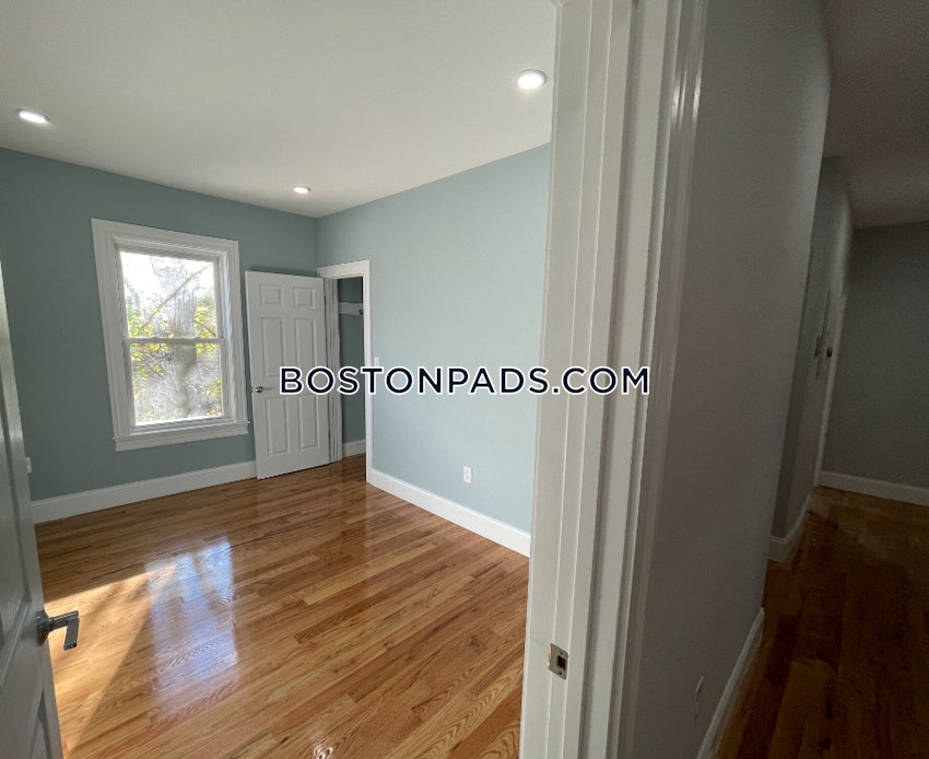 SOMERVILLE - PORTER SQUARE - 2 Beds, 1 Bath - Image 3