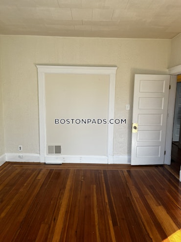 Boston - 3 Beds, 1 Baths