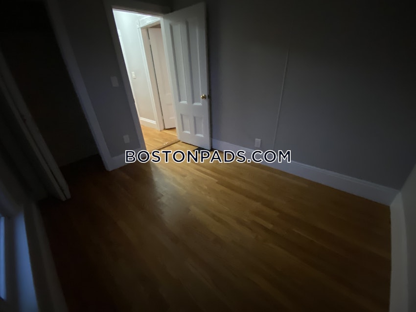 BOSTON - ALLSTON/BRIGHTON BORDER - 5 Beds, 2 Baths - Image 15