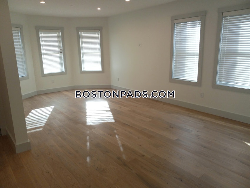 BOSTON - DORCHESTER - SAVIN HILL - 3 Beds, 2 Baths - Image 5