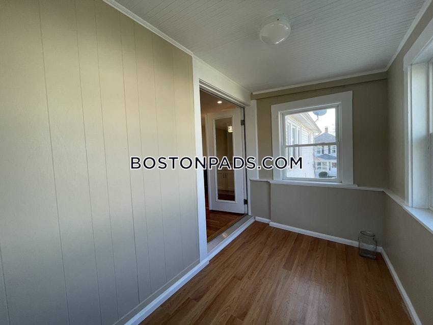 BOSTON - ROSLINDALE - 3 Beds, 2 Baths - Image 8