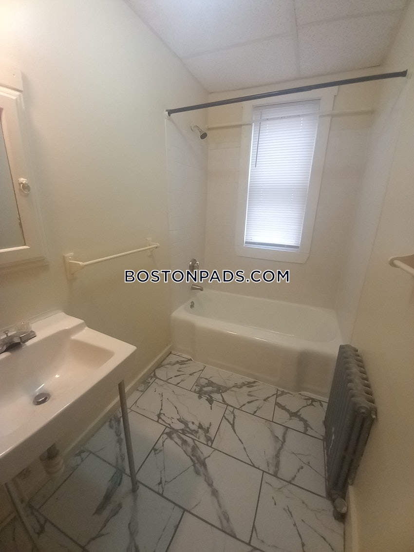 BOSTON - DORCHESTER - CODMAN SQUARE - 3 Beds, 1 Bath - Image 4