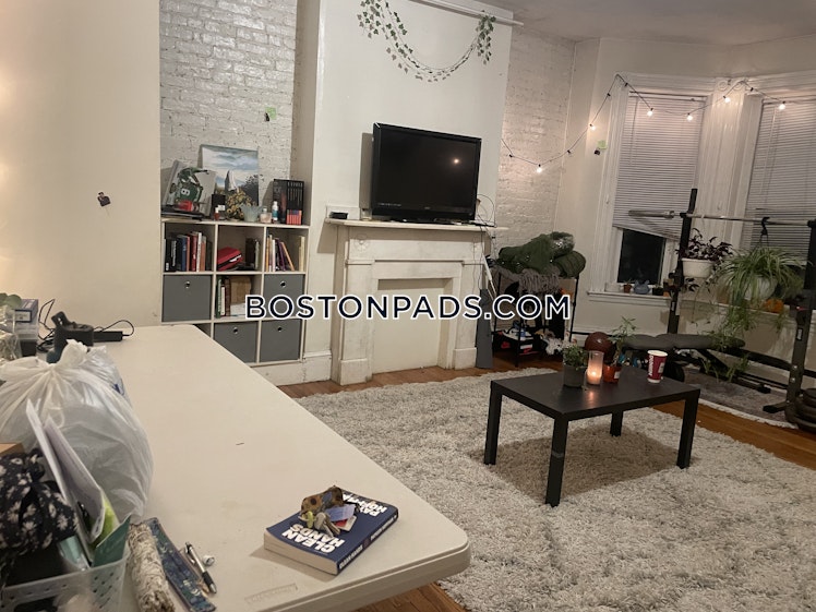 Sewall St., Roxbury Crossing