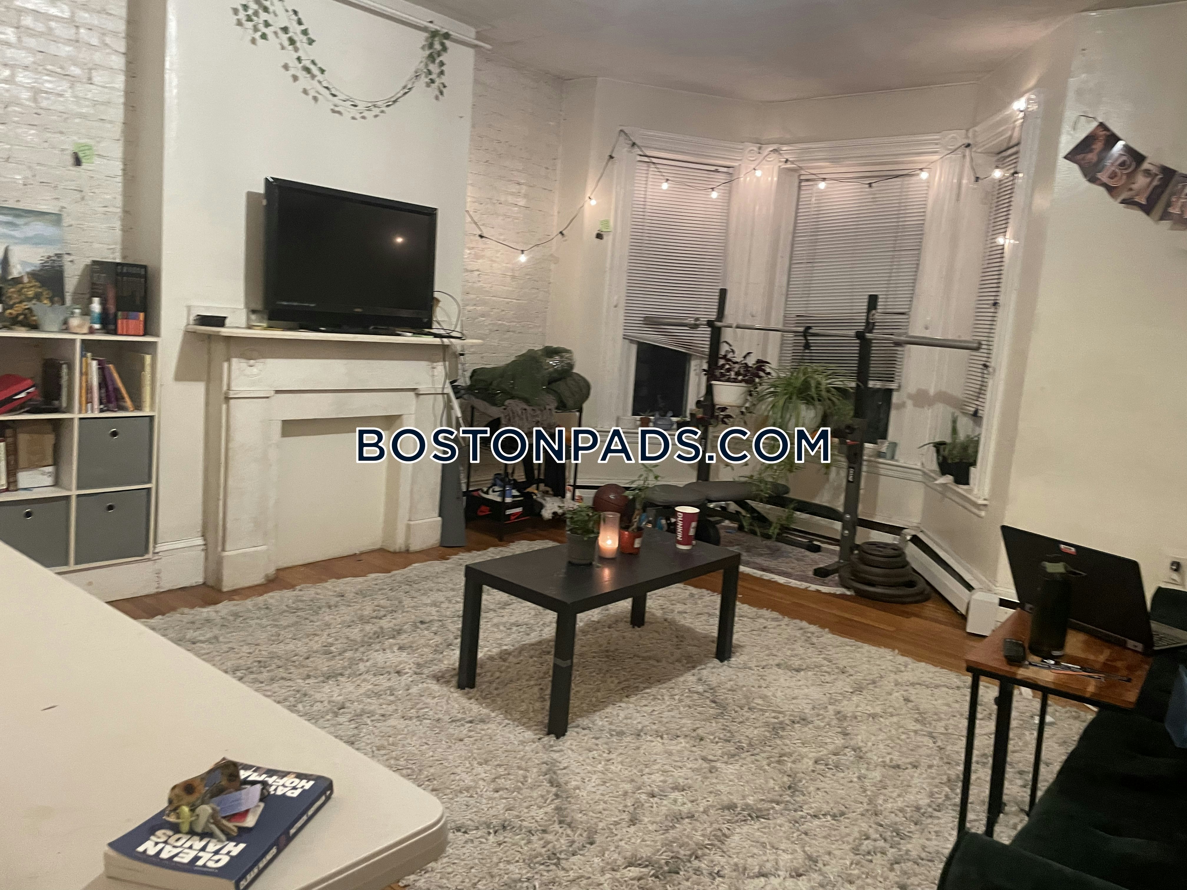 Sewall St. Roxbury Crossing