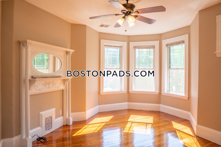 BOSTON - MISSION HILL - 7 Beds, 2 Baths - Image 10