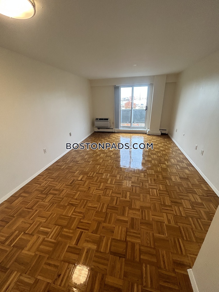 BROOKLINE- BOSTON UNIVERSITY - 2 Beds, 1.5 Baths - Image 16