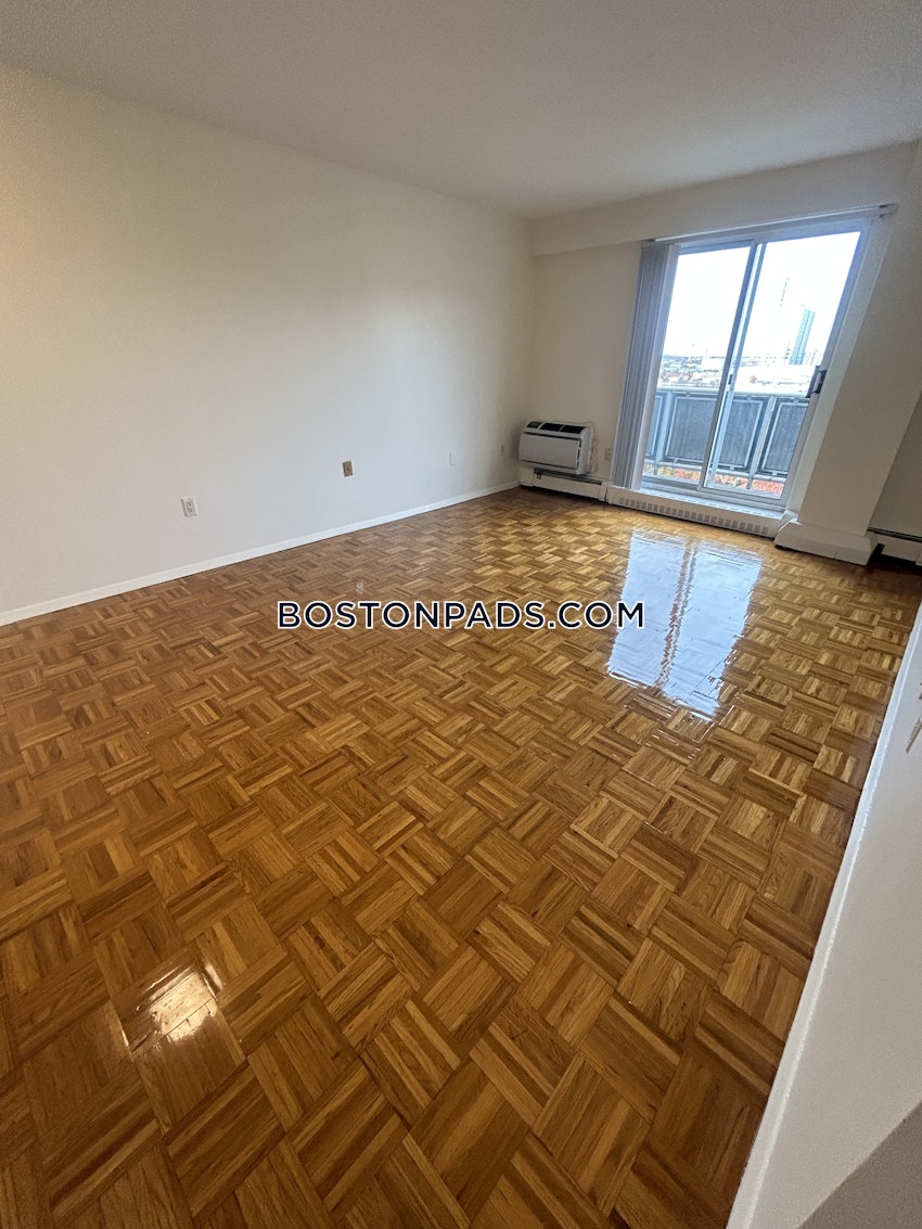 BROOKLINE- BOSTON UNIVERSITY - 2 Beds, 1.5 Baths - Image 23