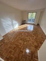 Freeman St., Brookline