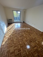 Freeman St., Brookline