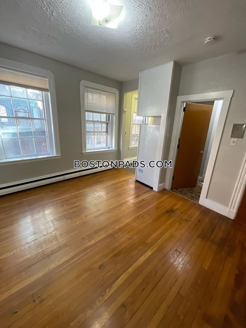 BOSTON - BEACON HILL - Studio , 1 Bath - Image 7