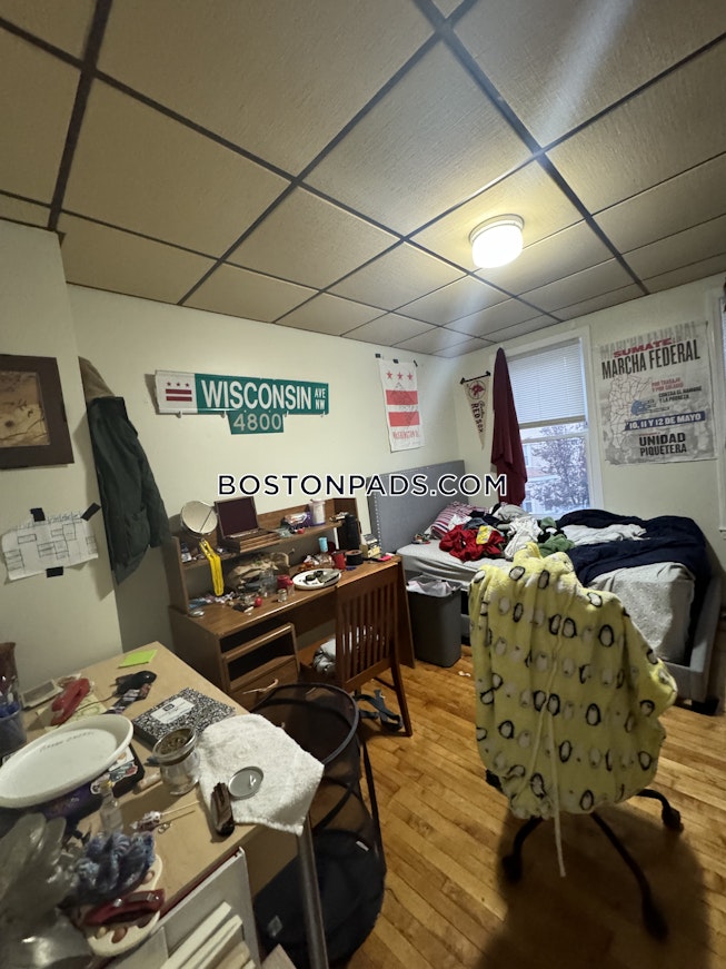 Medford - $4,340+ /mo