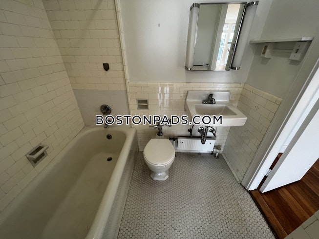 Brookline - $2,799+ /mo