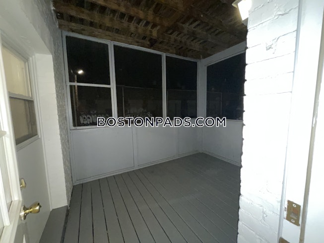 Boston - $5,000+ /mo