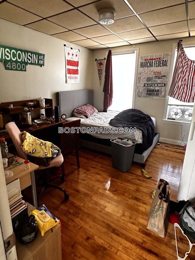 Medford - $4,340+ /mo