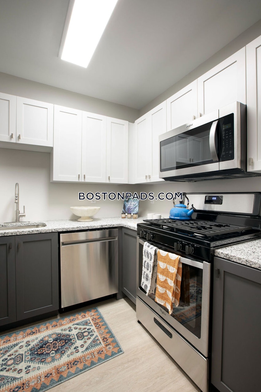 BOSTON - MISSION HILL - 2 Beds, 1.5 Baths - Image 14