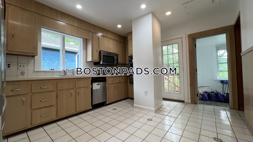 Somerville - $6,650+ /month