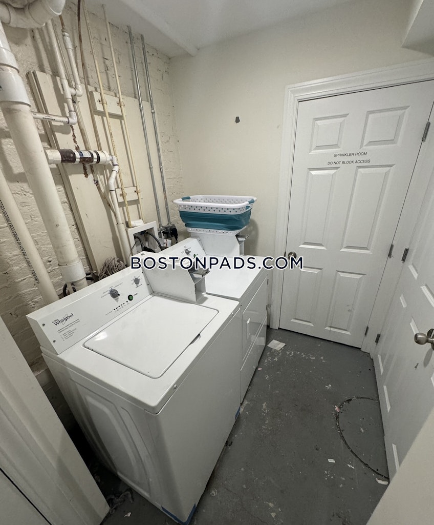 Boston - $5,500+ /month