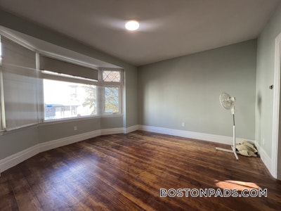 Jamaica Plain 3 Bed 1.5 Bath BOSTON Boston - $3,500