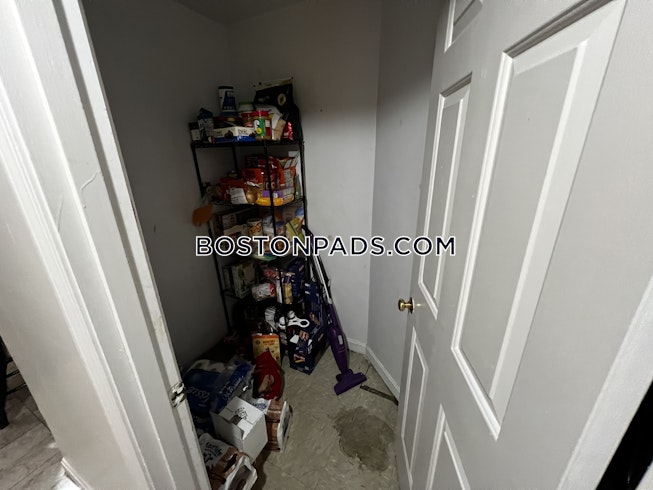 Boston - $4,500+ /mo