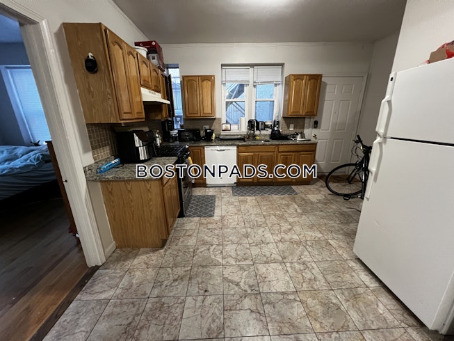 Boston - $4,500+ /mo