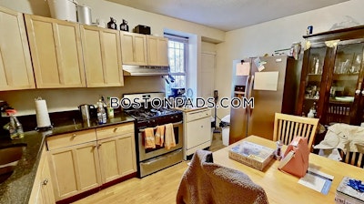 South End 4 Bed 2.5 Bath on Hammond St in BOSTON Boston - $7,000 No Fee
