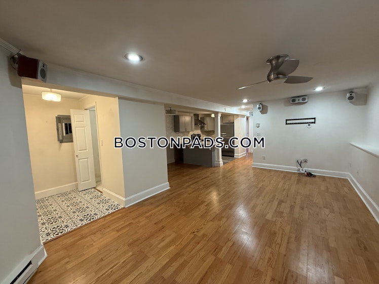 Columbus Ave., Boston