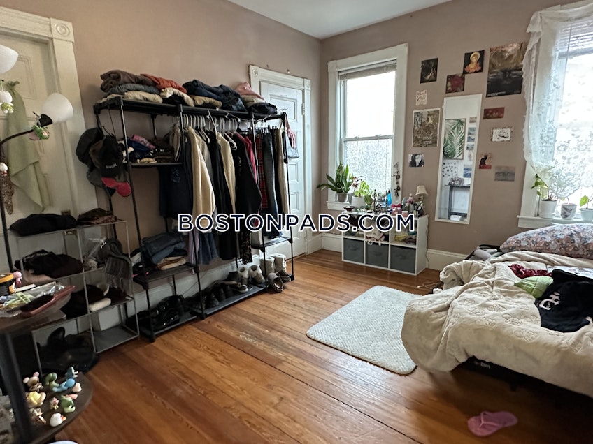 Roxbury Crossing - $3,900+ /month