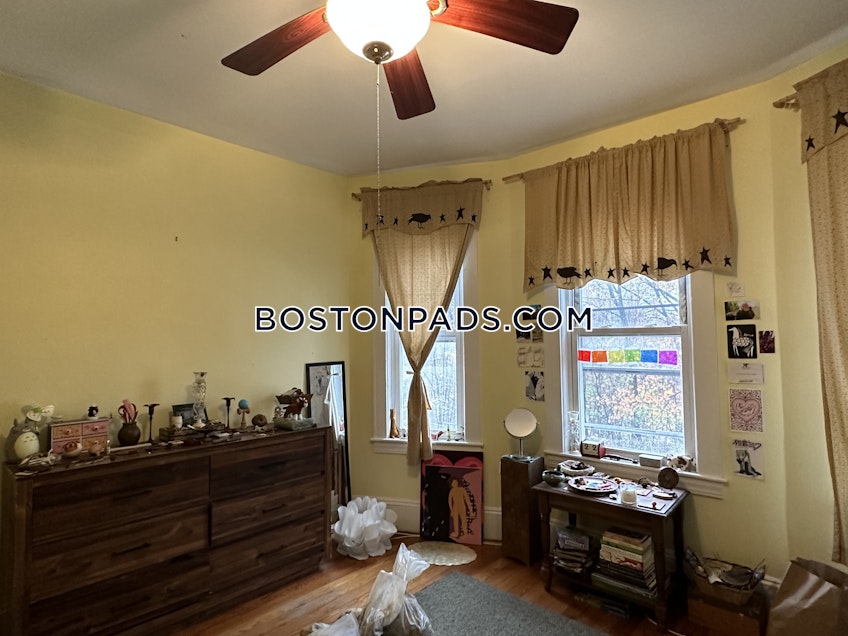 Roxbury Crossing - $3,900+ /month