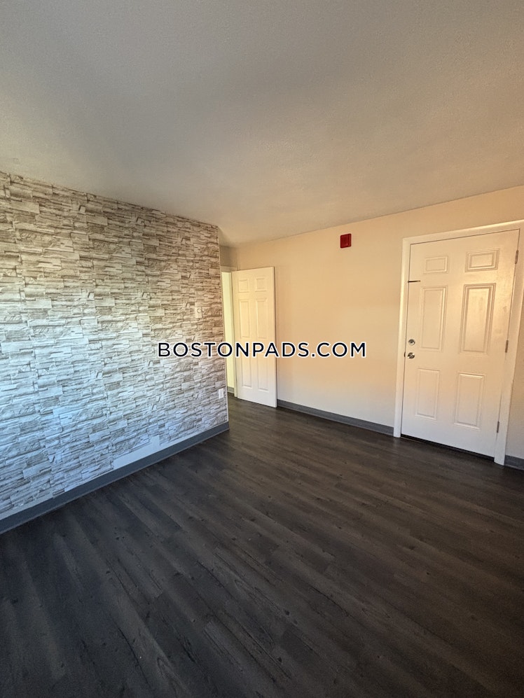 Meridian St., Boston