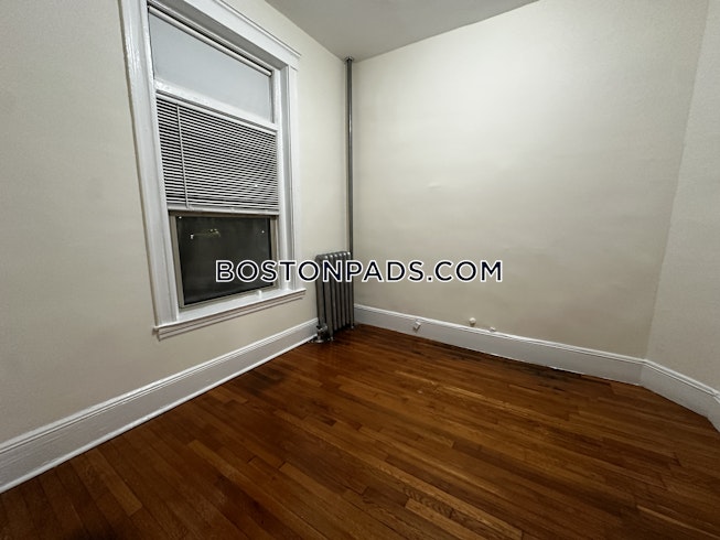 Boston - $2,000+ /mo