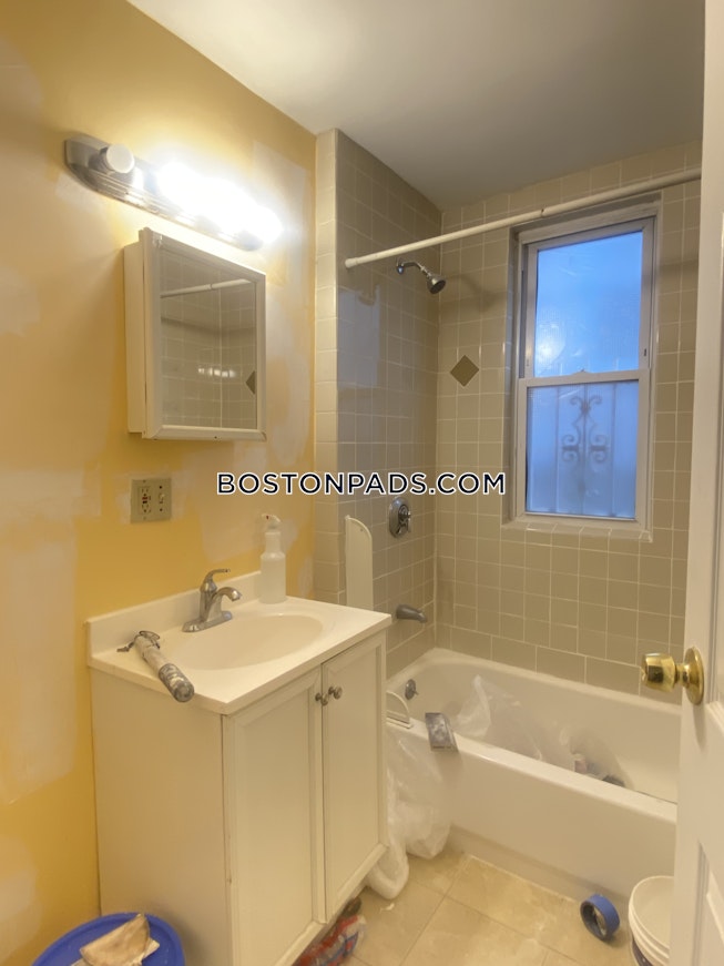 Roxbury Crossing - $2,600+ /mo
