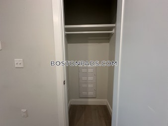 Liverpool St. Boston