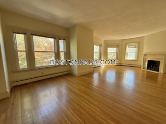 Winchester St. Brookline