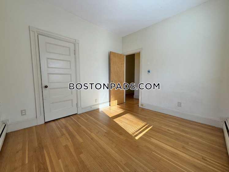 Winchester St., Brookline