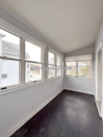 Edgecliff Rd. Watertown