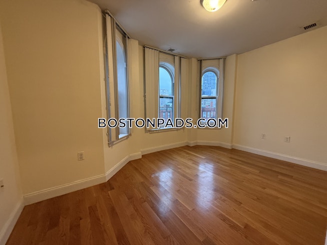 Boston - $4,950+ /mo