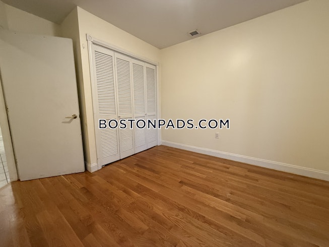 Boston - $4,950+ /mo