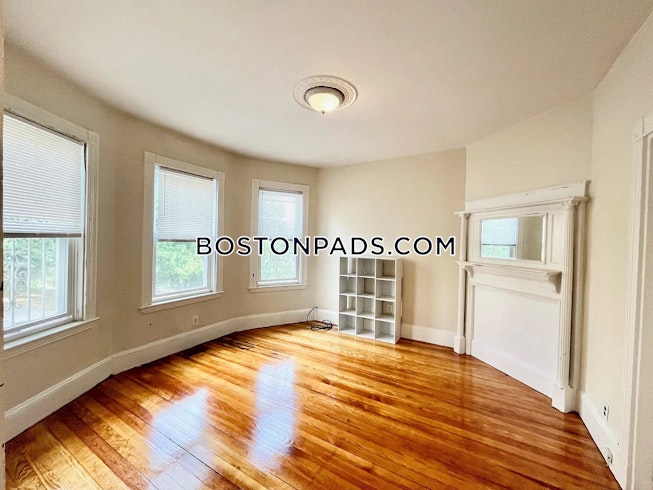 Roxbury Crossing - $2,600+ /mo