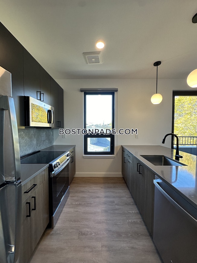 Boston - $2,800+ /mo