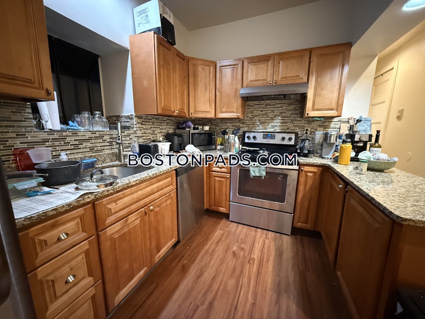Boston - $5,950+ /month