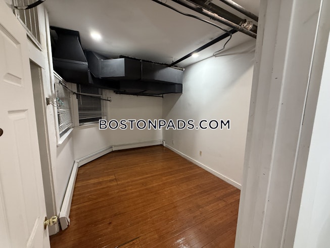Boston - $3,500+ /mo