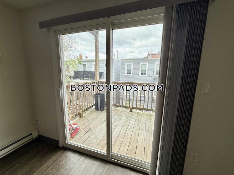 Meridian St., Boston