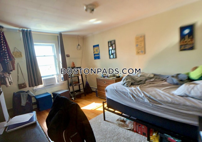 Somerville - $5,600+ /mo