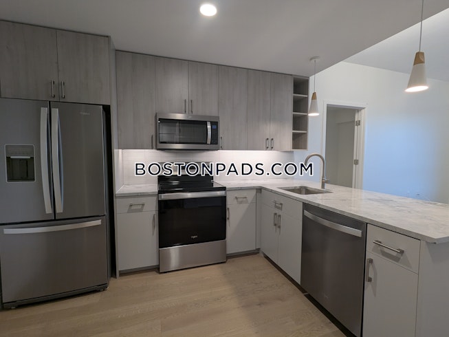Boston - $4,800+ /mo